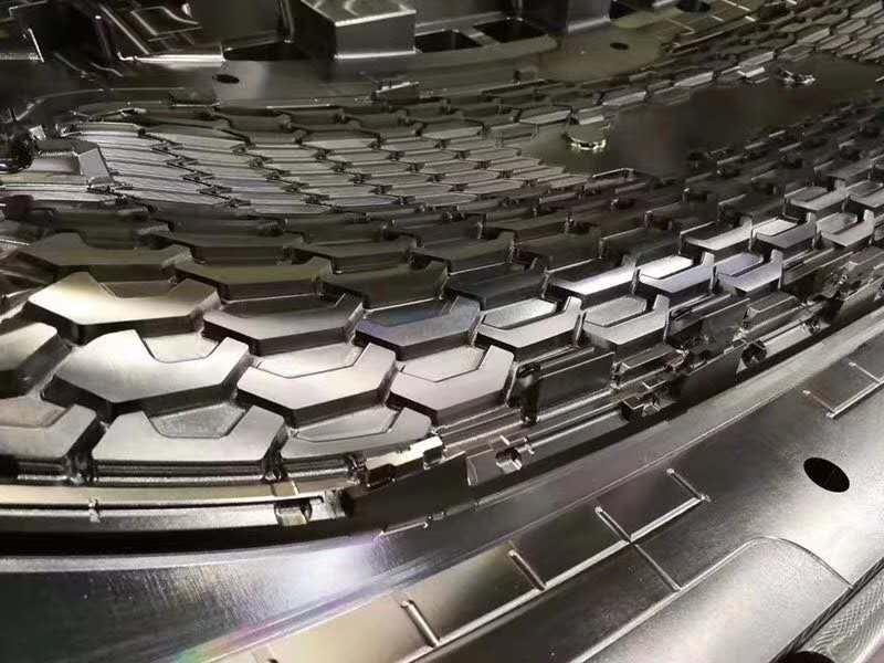 葛利茲模具鋼應用于汽車(chē)塑料件(五) 葛利茲模具鋼應用于汽車(chē)塑料件(五)