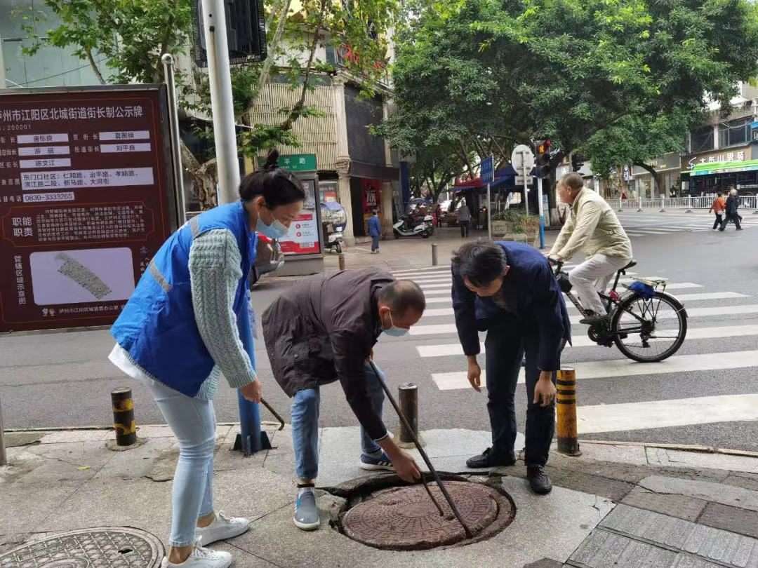 喜迎黨的二十大 | 精細化網(wǎng)格巡查，繡出城市新顏值